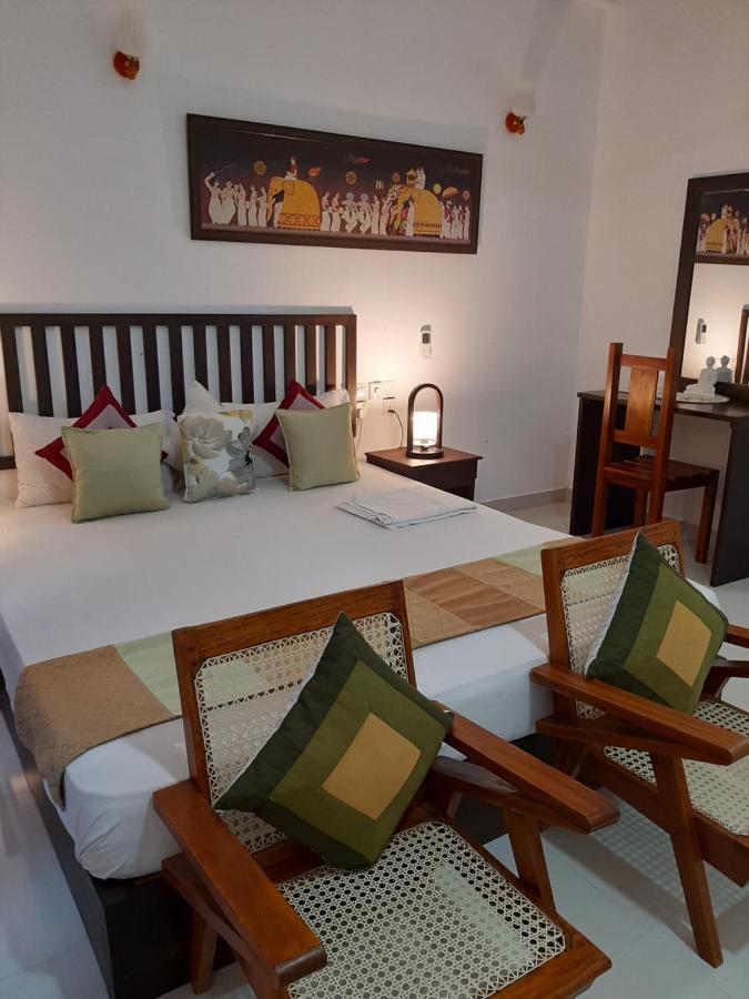 Hotel Chanara Sigiriya Luaran gambar